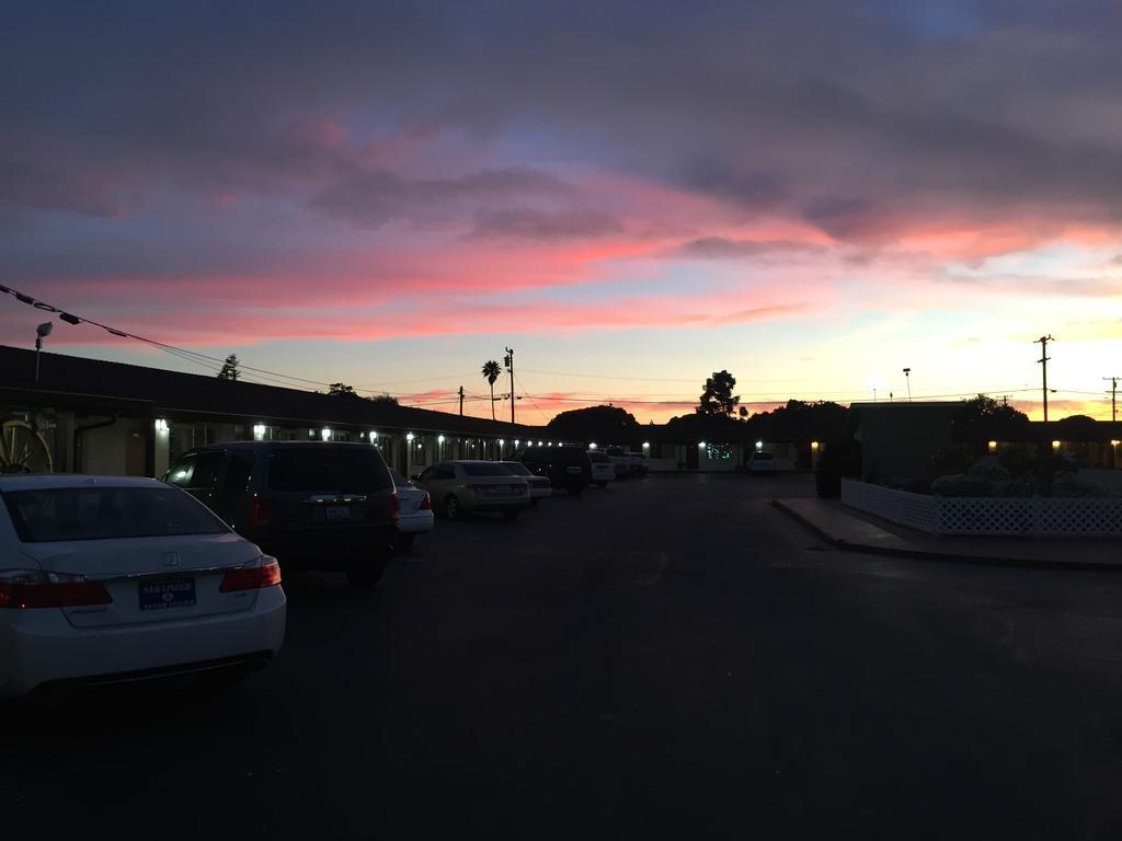 Wagon Wheel Motel Salinas Exterior foto
